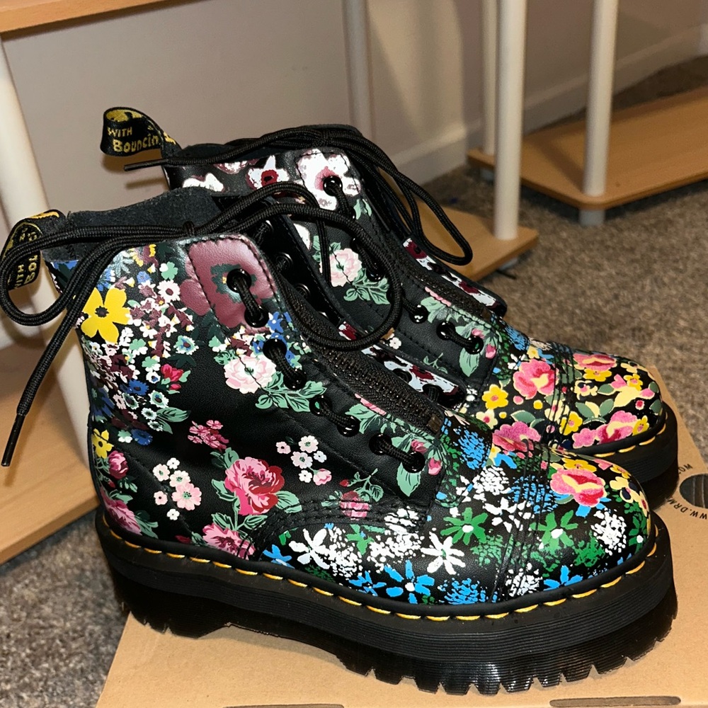 Floral Sinclair Boots
